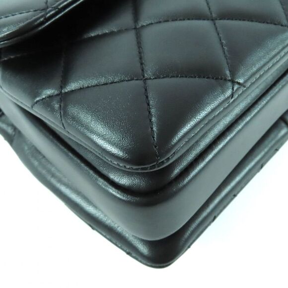 Chanel Trendy CC Lambskin Shoulder Bag - Picture 8 of 10